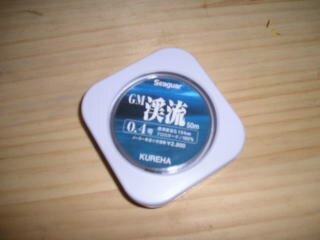 フロロカーボン製の糸